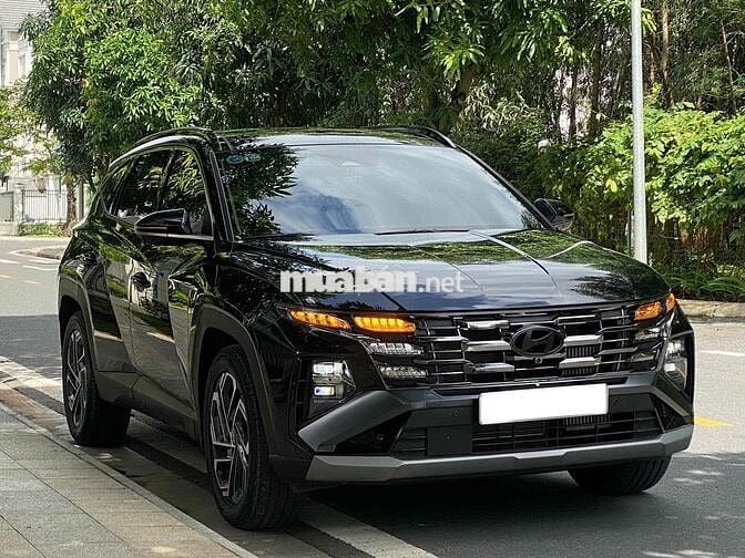 Hyundai Tucson 2025 1.6 Turbo - 9700 km