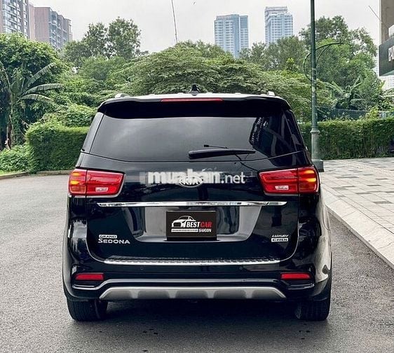 KIA SEDONA FULL DẦU 2020 ĐI RẤT ÍT - 68000 km