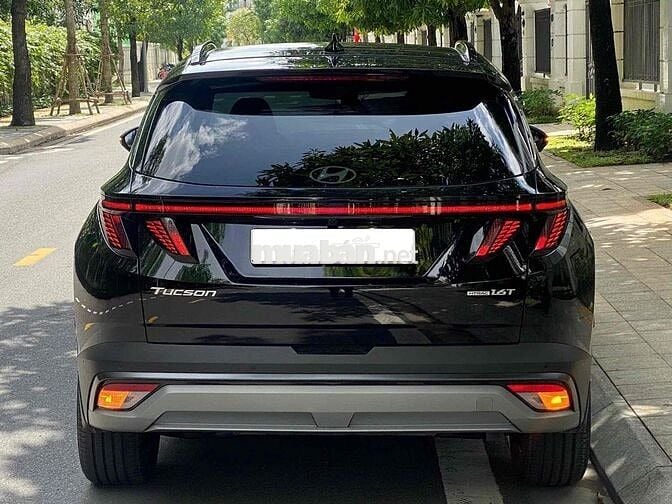 Hyundai Tucson 2025 1.6 Turbo - 9700 km