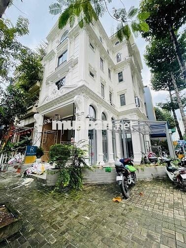 Mặt bằng vị trí siêu vip góc 2 mặt tiền khu Phú Mỹ Hưng Q7, đa ngành