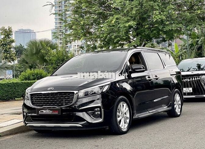 KIA SEDONA FULL DẦU 2020 ĐI RẤT ÍT - 68000 km