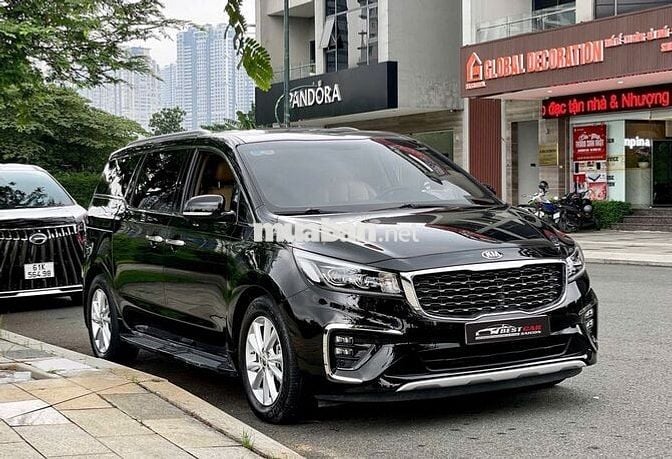 KIA SEDONA FULL DẦU 2020 ĐI RẤT ÍT - 68000 km