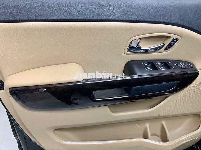 KIA SEDONA FULL DẦU 2020 ĐI RẤT ÍT - 68000 km