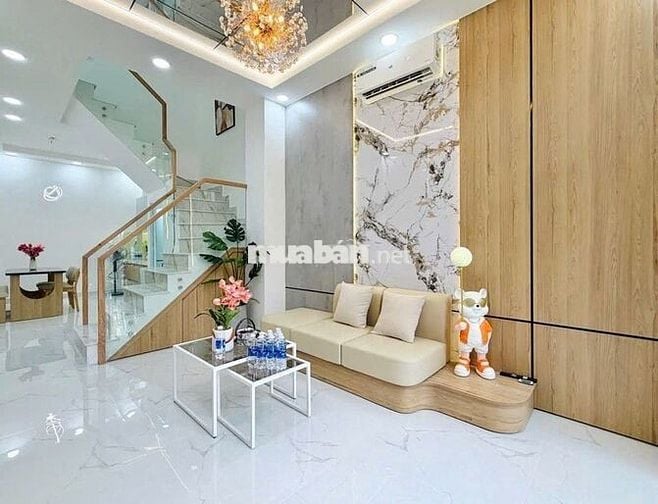 NHÀ VĨNH KHÁNH Q4- SÁT MT- 32m2 - 4 TẦNG- KO QH- CHỈ 4.95 TỶ