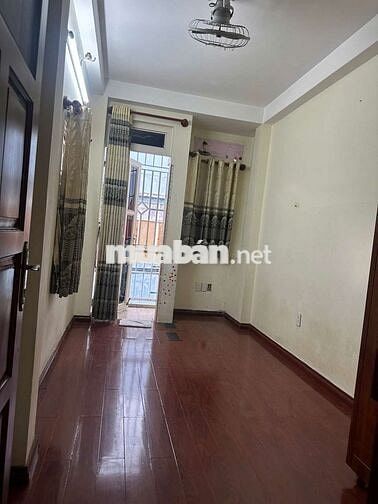 Cho thuê nhà đg.nội bộ.cmt8.p5.tân bình