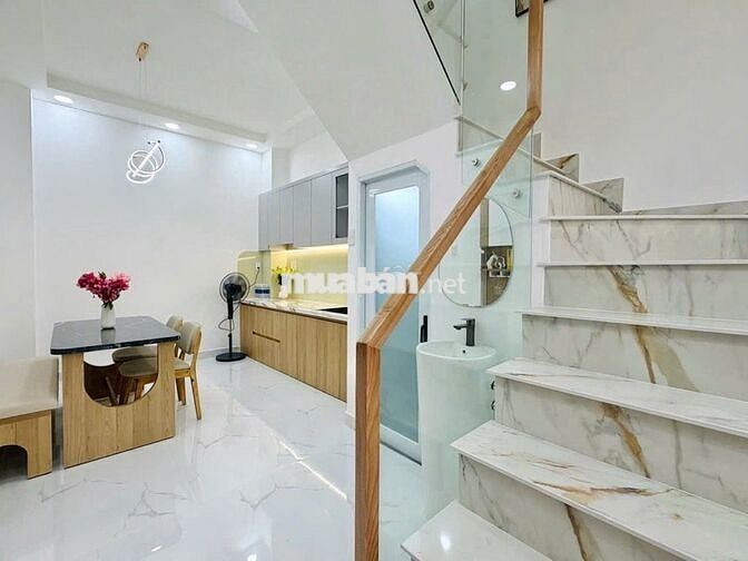 NHÀ VĨNH KHÁNH Q4- SÁT MT- 32m2 - 4 TẦNG- KO QH- CHỈ 4.95 TỶ