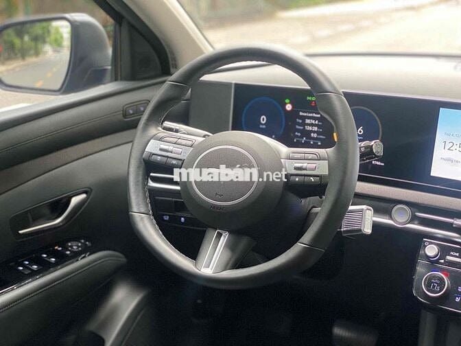 Hyundai Tucson 2025 1.6 Turbo - 9700 km