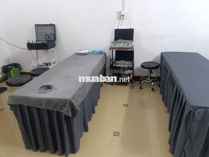 Mặt tiền TT Quận 8 ở lầu 1 làm văn phòng hay SPA