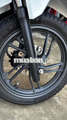 Vario 150 trắng đen 2019 ( hỗ trợ góp )