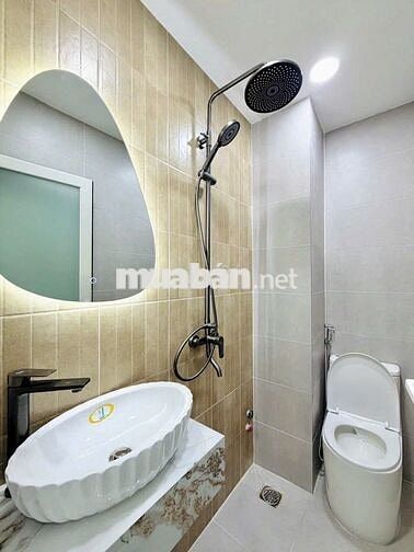 NHÀ VĨNH KHÁNH Q4- SÁT MT- 32m2 - 4 TẦNG- KO QH- CHỈ 4.95 TỶ