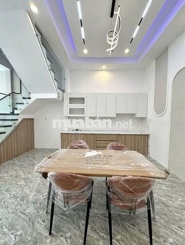 BÁN GẤP CĂN NHÀ MỚI XÂY NGAY BƯU ĐIỆN BÀ TRI (TÂN UYÊN - BÌNH DƯƠNG)