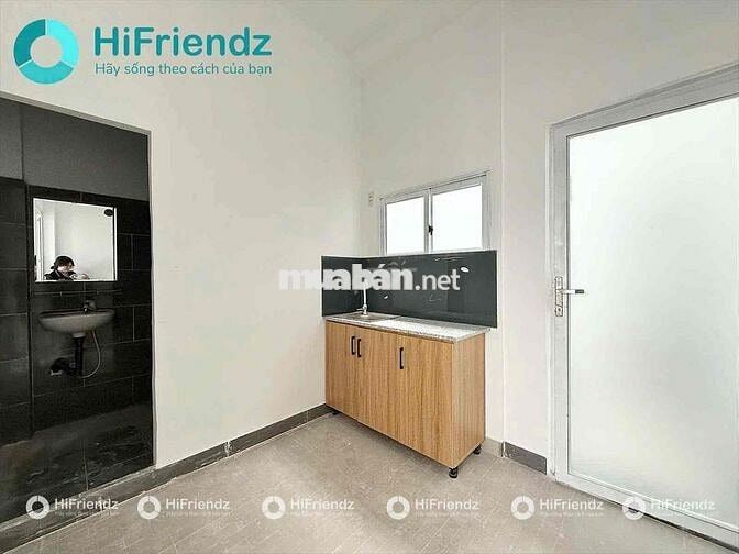 Phòng trọ mới 1 phòng ngủ tách bếp có ban công gần công viên làng hoa