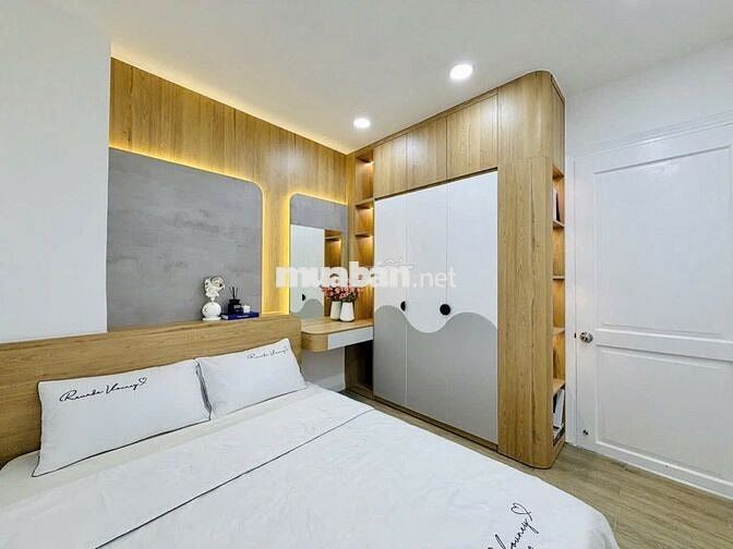 NHÀ VĨNH KHÁNH Q4- SÁT MT- 32m2 - 4 TẦNG- KO QH- CHỈ 4.95 TỶ