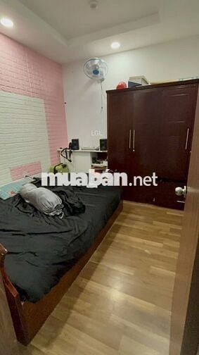 Cho thuê căn 3PN 2WC PEGASUITE 1- 90m2 giá 14.000.000 ở liền