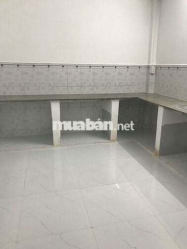 Chính cho thuê nhà mới DT:70m2giá 12tr/thg,lầu HBC,TĐ