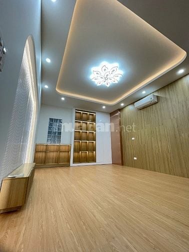 SIÊU PHẨM HỒNG TIẾN+3 ĐƯỜNG ÔTÔ VÀO NHÀ 5 TẦNG+GARA ÔTÔ + NHỈNH 21 TỶ