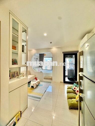 Bán nhanh căn Studio đầy đủ nội thất view đẹp giá chỉ 2,3 tỷ tại OCP