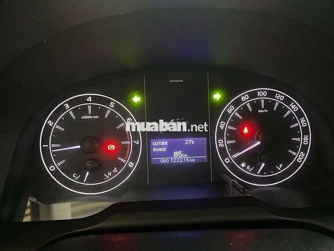 Innova 2020 2.0E - 122.000 km- Trả trước 200 triệu