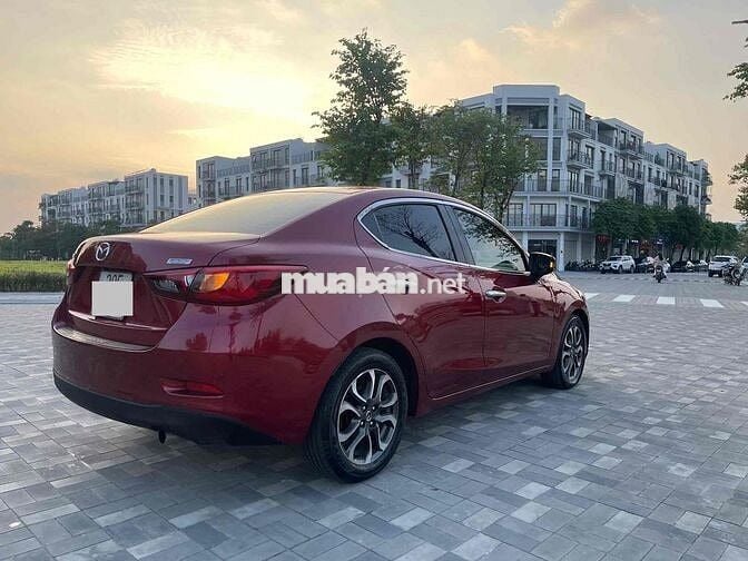 Mazda 2 sx 2017  1.5 AT Sedan  odo 75000 km