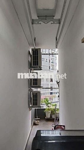 Cho thuê căn hộ 2 phòng ngủ Chung Cư Monarchy B