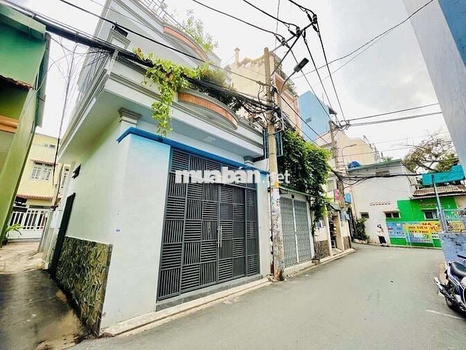 CHƯA ĐẾN 6 TỶ CÓ NGAY CĂN NHÀ HẺM XE HƠI THÍCH QUẢNG ĐỨC PHÚ NHUẬN