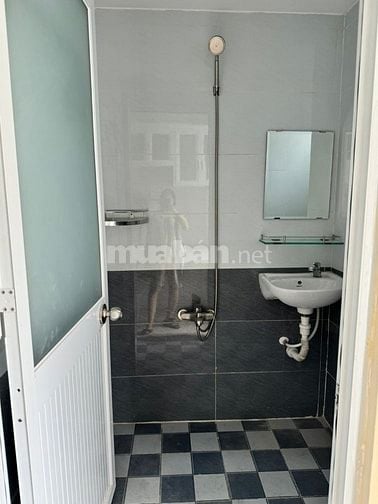 Cho thuê phòng trọ khu Bàu Cát, khu vực trung tâm quận Tân Bình