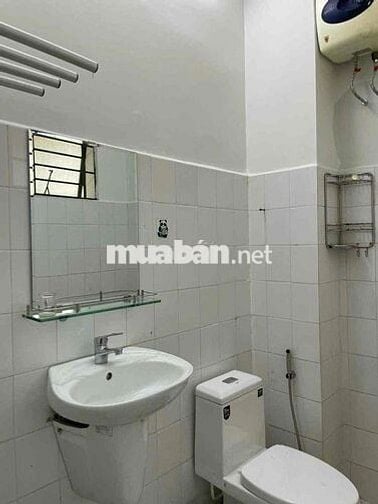 Chính chủ - cho thuê nguyên căn chung cư 189B Cống Quỳnh