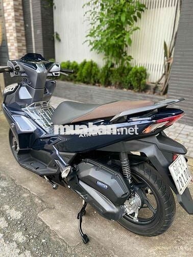 AB 160cc Abs date 2022 Zin