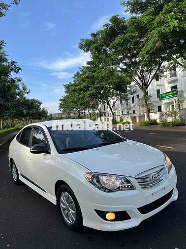 Hyundai Avante 2014 1.6 MT - 152456 km