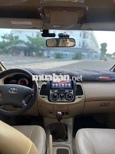 Toyota Innova 2006 G - 156456 km