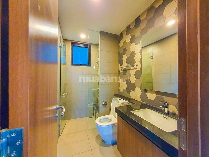 Bán hoặc cho thuê Căn hộ D’Edge Thảo Điền gồm 3 phòng ngủ 142m2