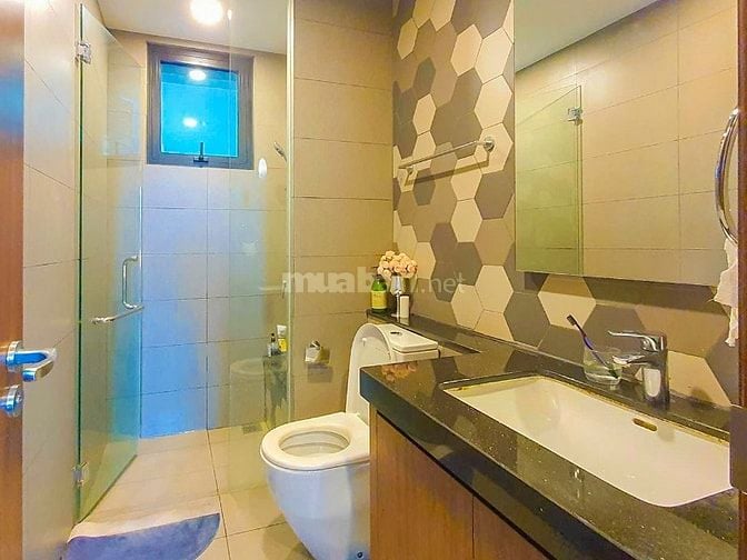 Bán hoặc cho thuê Căn hộ D’Edge Thảo Điền gồm 3 phòng ngủ 142m2