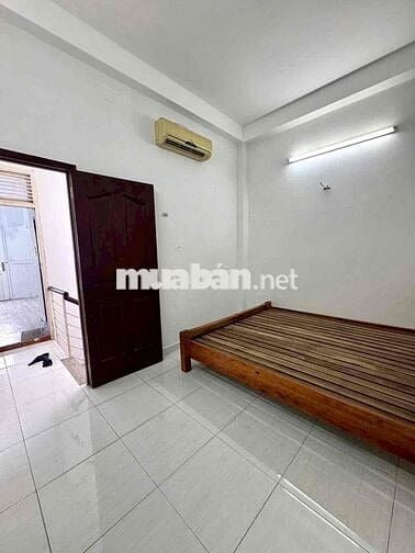 NHÀ GIÁ RẺ 4PN3WC HẺM XE TẢI NGUYỄN TƯ GIẢN P12 GV GIÁP TÂN BÌNH