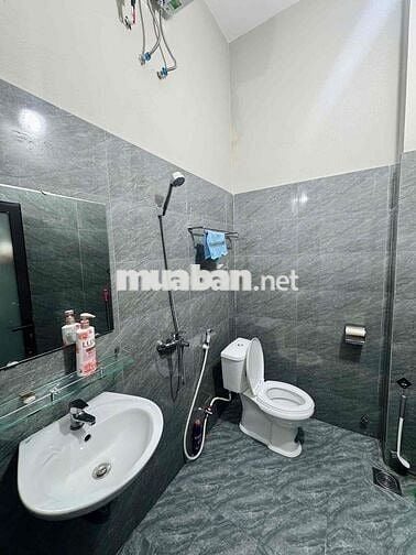 Nhà mới full nội thất giá rẻ khu dân cư an ninh tốt