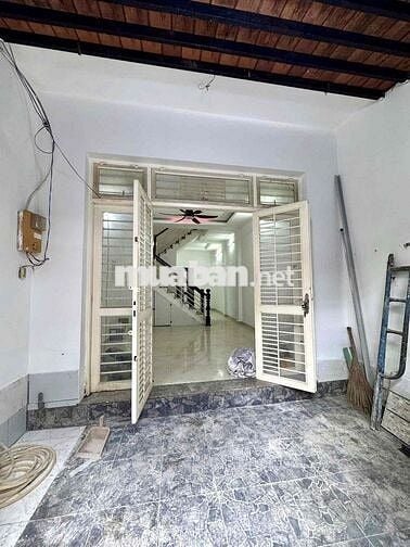 NHÀ GIÁ RẺ 4PN3WC HẺM XE TẢI NGUYỄN TƯ GIẢN P12 GV GIÁP TÂN BÌNH