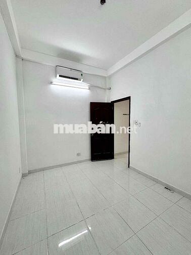 NHÀ GIÁ RẺ 4PN3WC HẺM XE TẢI NGUYỄN TƯ GIẢN P12 GV GIÁP TÂN BÌNH