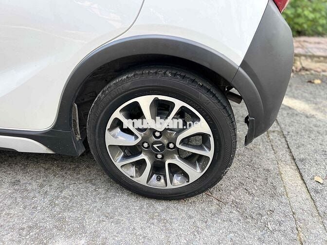 VinFast Fadil 2019 1.4 AT Premium - 60000 km