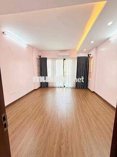 Lô Góc Cầu Giấy 60m2 - 5 Tầng - Ngõ Thông - Kinh Doanh - Giá 11 Tỷ TL