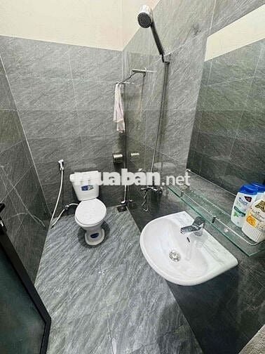 Nhà mới full nội thất giá rẻ khu dân cư an ninh tốt