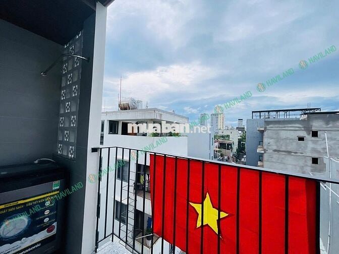 CHO THUÊ CĂN HỘ 1 PHÒNG NGỦ CÓ BAN CÔNG, HỒ BƠI, OKI PET GẦN BÃI BIỂN