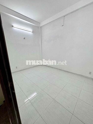 NHÀ GIÁ RẺ 4PN3WC HẺM XE TẢI NGUYỄN TƯ GIẢN P12 GV GIÁP TÂN BÌNH