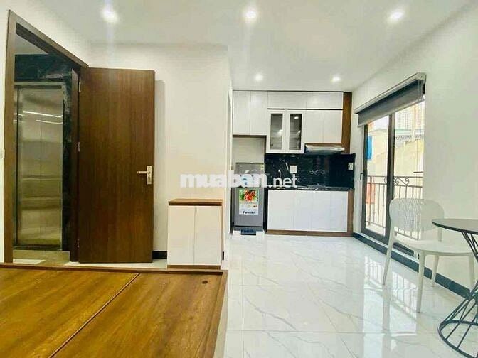 Dòng Tiền Cầu Giấy 60m2 - 6 Tầng Thang Máy - Ngõ Thông - Giá 15 Tỷ