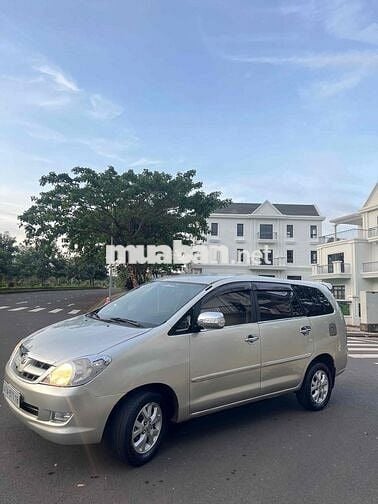 Toyota Innova 2006 G - 156456 km