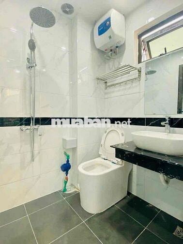 Dòng Tiền Cầu Giấy 60m2 - 6 Tầng Thang Máy - Ngõ Thông - Giá 15 Tỷ