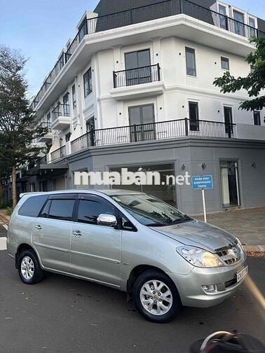 Toyota Innova 2006 G - 156456 km