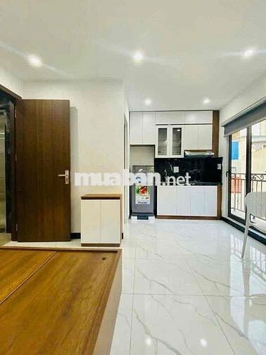 Dòng Tiền Cầu Giấy 60m2 - 6 Tầng Thang Máy - Ngõ Thông - Giá 15 Tỷ