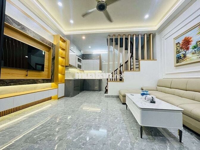 TÔI CẦN BÁN NHÀ VŨ TÔNG PHAN - 4 TẦNG  FULL NỘI THẤT - Ô TÔ CÁCH 10MI.