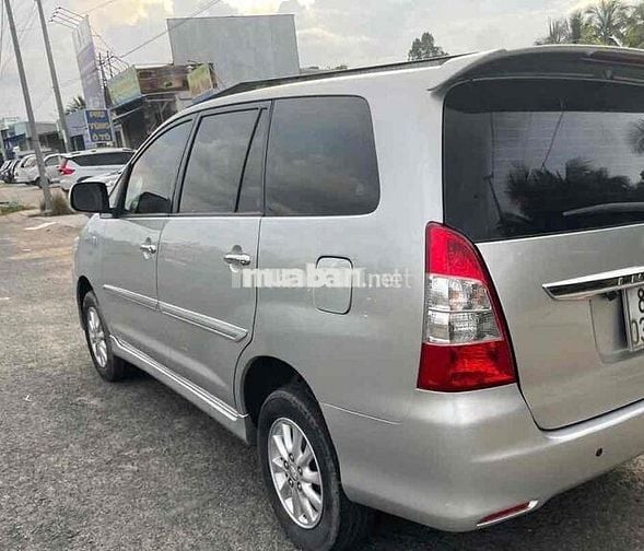 INOVA E, XE GIA ĐÌNH DÙNG, MUA MỚI TỪ ĐẦU