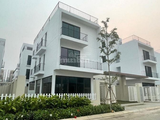 Cần bán gấp lô biệt thự DT 252m2 tại dự án Vlasta Sầm Sơn, Thanh Hóa