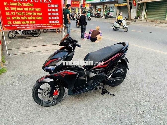 HONDA AB Air Blade 125cc. ĐK 2017 - BAO NỢ 6